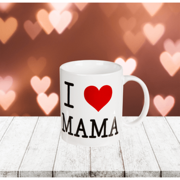 &apos;I Love Mama&apos; Mok